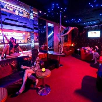 Aaa Exclusive Club (Praga, Chequia)