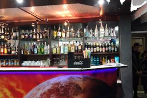 Admiral, Nightclub