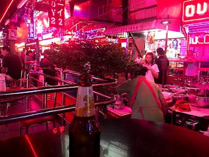 Afterskool Bar (Bangkok, Tailandia)
