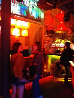 Ball 9+ (Hanói, Vietnam)