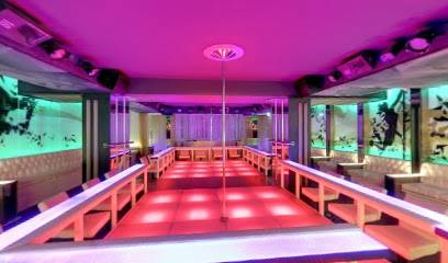 Boobs Gentlemen's Club (Múnich, Alemania)