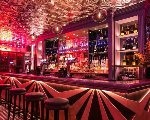 Browns (Londres, Reino Unido)