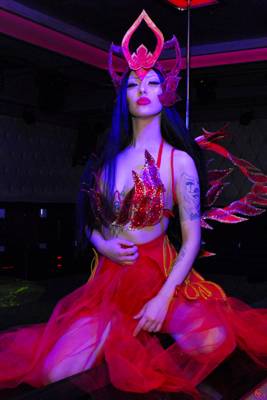 California Night Club Armenia (Ereván, Armenia)