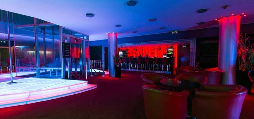 Carat Club (Bratislava, Eslovaquia)