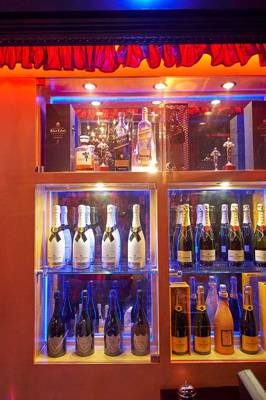 Casa Babylon (Atenas, Grecia)