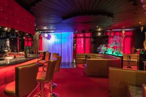 Club Elegance