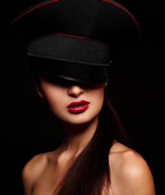 Confidential - Salon Masaj Erotic (Bucarest, Rumanía)