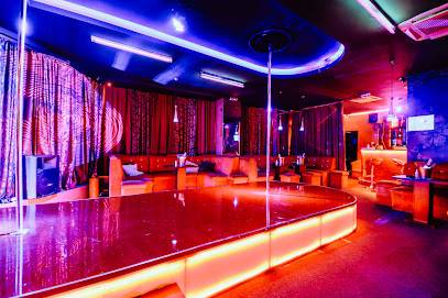 Dark Angels Gentlemen's Club (Belgrado, Serbia)