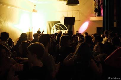 Djoon (París, Francia)