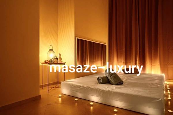 Erotické Masáže Praha - Luxury Grand (Praga, Chequia)