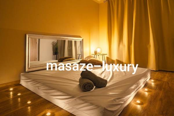 Erotické Masáže Praha - Luxury Grand (Praga, Chequia)