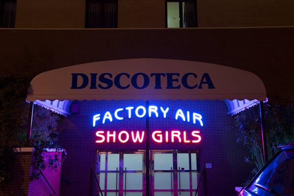 Factory Air-show Girls Discoteca (Madrid, España)