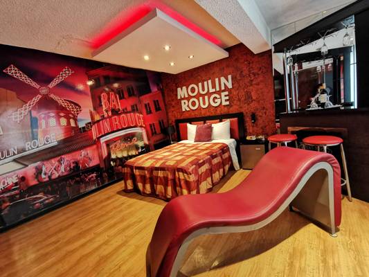 Fantasy Suites (Lima, Perú)