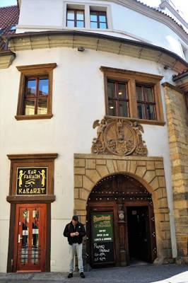 Faraon Bar | Exclusive Strip Bar (Praga, Chequia)