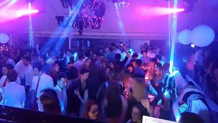 Gallery Club (Zagreb, Croacia)