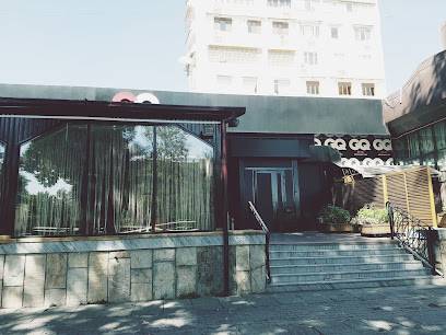 Gentlemen's Bar Gq (Taskent, Uzbekistán)