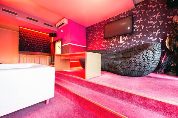 Golden Life (Bratislava, Eslovaquia)