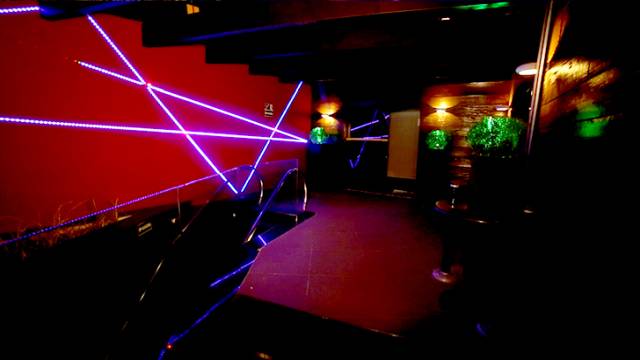 Hot Bar (São Paulo, Brasil)