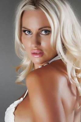 I Dream Of Geanni (Canberra, Australia)