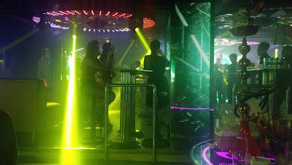 Infinity Club Hanoi (Hanói, Vietnam)