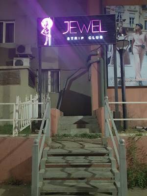 Jewel Strip Club (Ulán Bator, Mongolia)