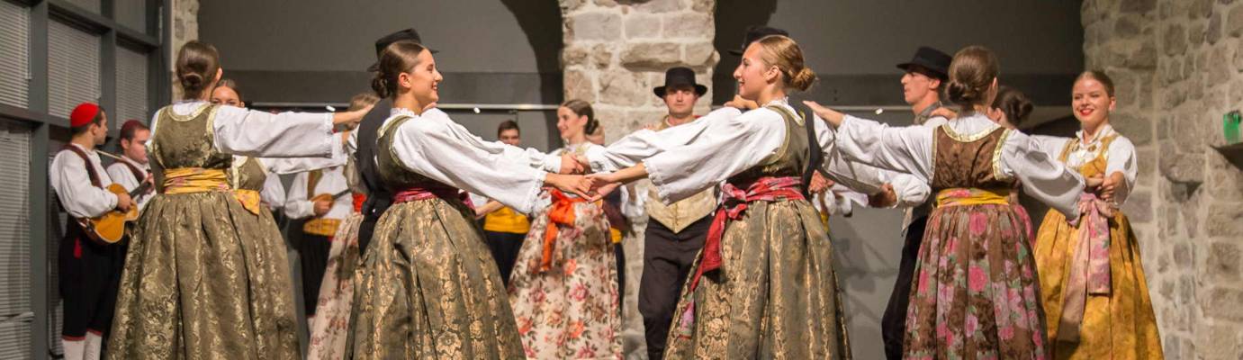 Klub Kontesa - Klub Kazališta Komedija (Zagreb, Croacia)