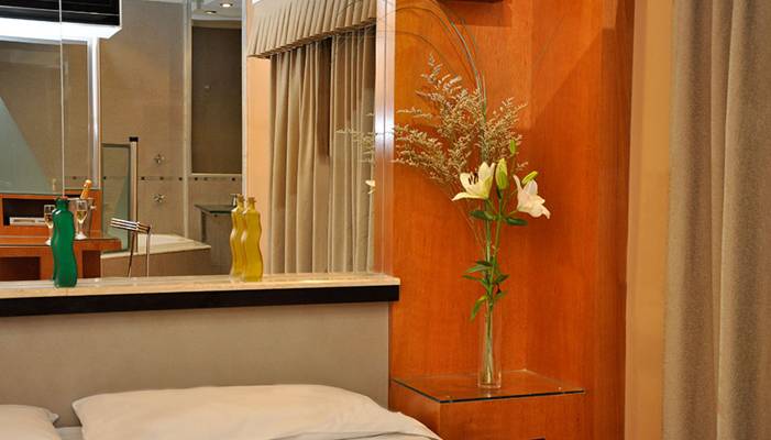 L' Hirondelle (Buenos Aires, Argentina)