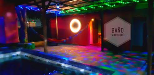 La Cueva Bar Y Spa (San Salvador, El Salvador)