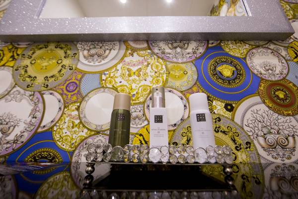 La Madame, Klub Jen Pro Ženy (Praga, Chequia)