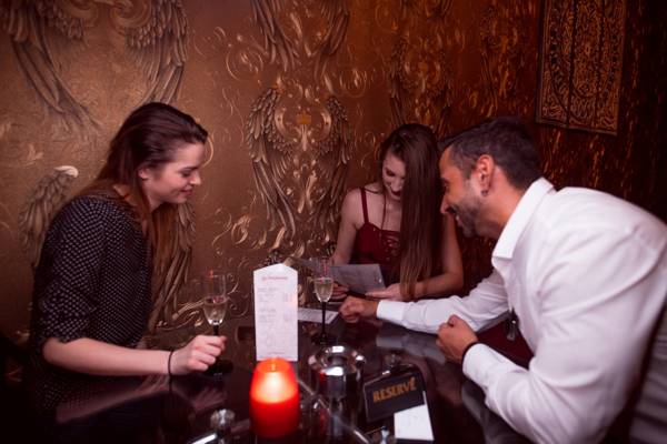 La Madame, Klub Jen Pro Ženy (Praga, Chequia)