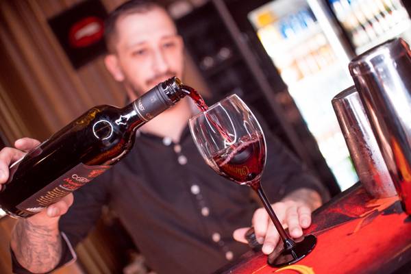 La Madame, Klub Jen Pro Ženy (Praga, Chequia)