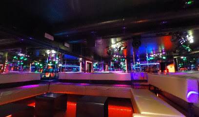 Lap Dance Piano Bar | Miami Night (Roma, Italia)