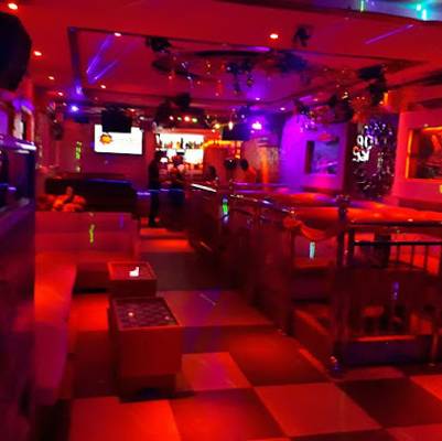 Les Copains Classic Conakry (Conakry, Guinea)