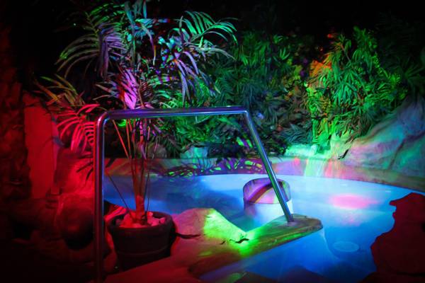 L'oasis Club Libertin Cannes (Cannes, Francia)