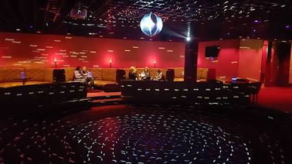 Luna Bar (Bratislava, Eslovaquia)