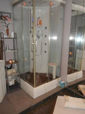 Massage Naturiste Paris Eden 17 Institut (París, Francia)