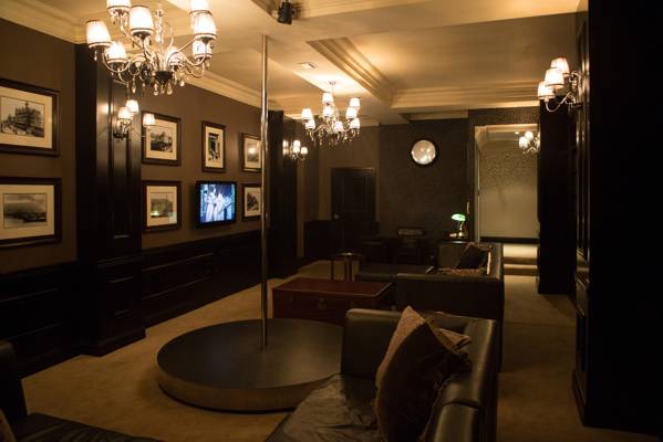 Mavericks Gentlemen's Club (El Cabo, Sudáfrica)