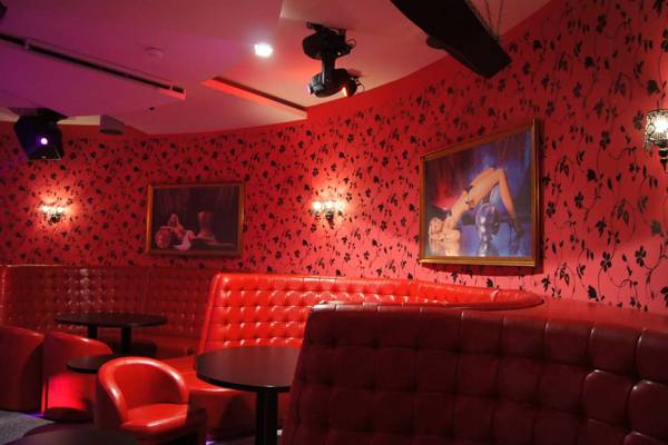 Night Club Sofia (Varsovia, Polonia)