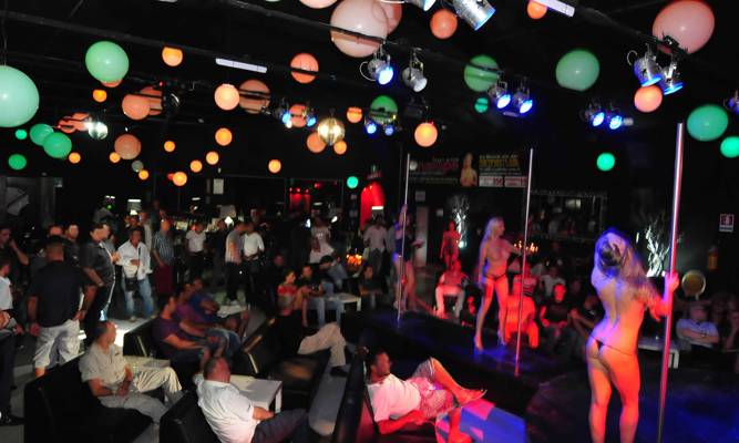 Penelope Night Club Sexy Disco (Pisa, Italia)