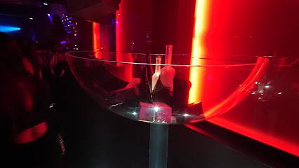 Prestige Club (San Julián, Malta)