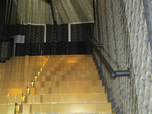 Queens Of The North (Atenas, Grecia)