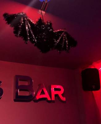 Rainbow Sports Bar (Londres, Reino Unido)