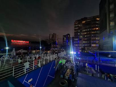 Razzmatazz Nightclub And Beer Garden (Johannesburgo, Sudáfrica)