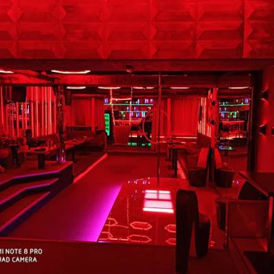 Red Box Premium Gentleman Club (Belgrado, Serbia)