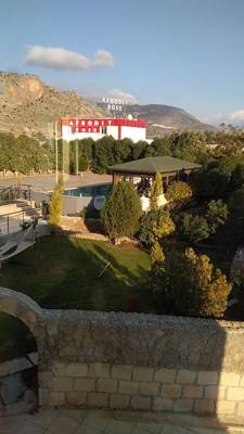 Rose Afrodit Night Club (Nicosia, Chipre)