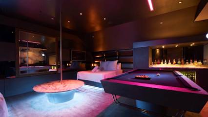 Stiletto Brothel (Sídney, Australia)