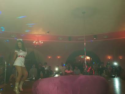 Striptease Club 21 Office (Bucarest, Rumanía)