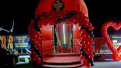 Striptease Club Vip & Black Rose Ušće (Belgrado, Serbia)