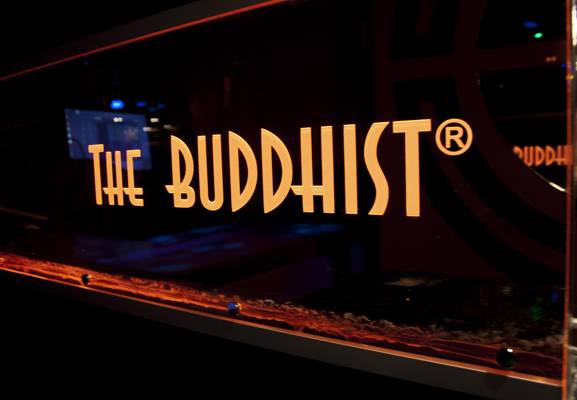 The Buddhist Striptease Club (Bucarest, Rumanía)