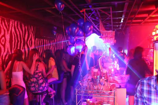 Tiger 136 Bar (Phon Phen, Camboya)